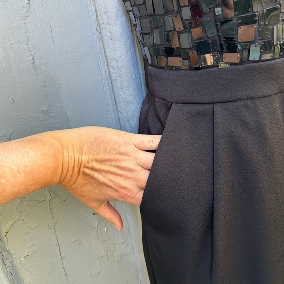 Alice + Olivia sequinned sleeveless jumpsuit, size 0 - Picture 7 of 11